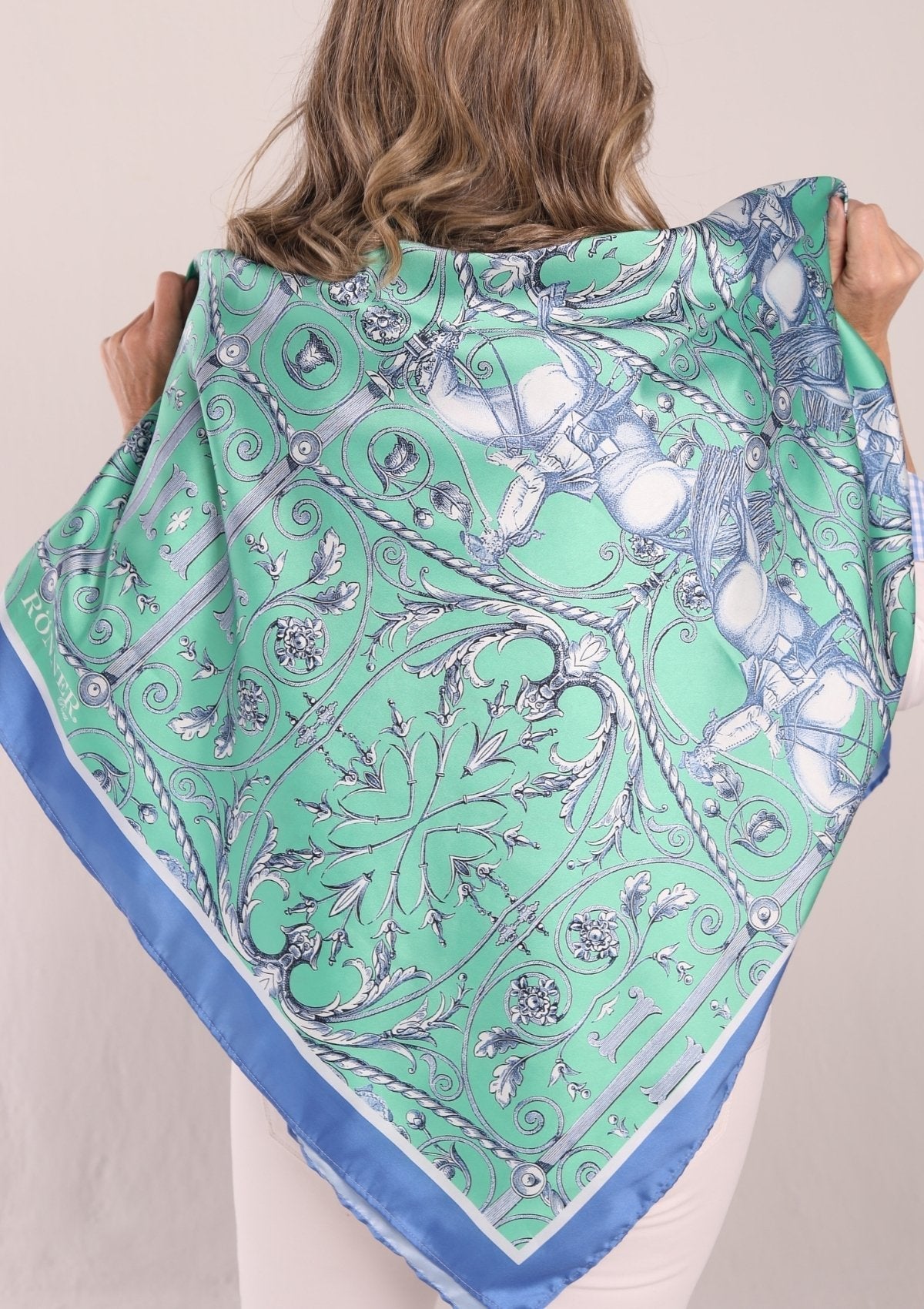Rönner | The Cavalleria Scarf