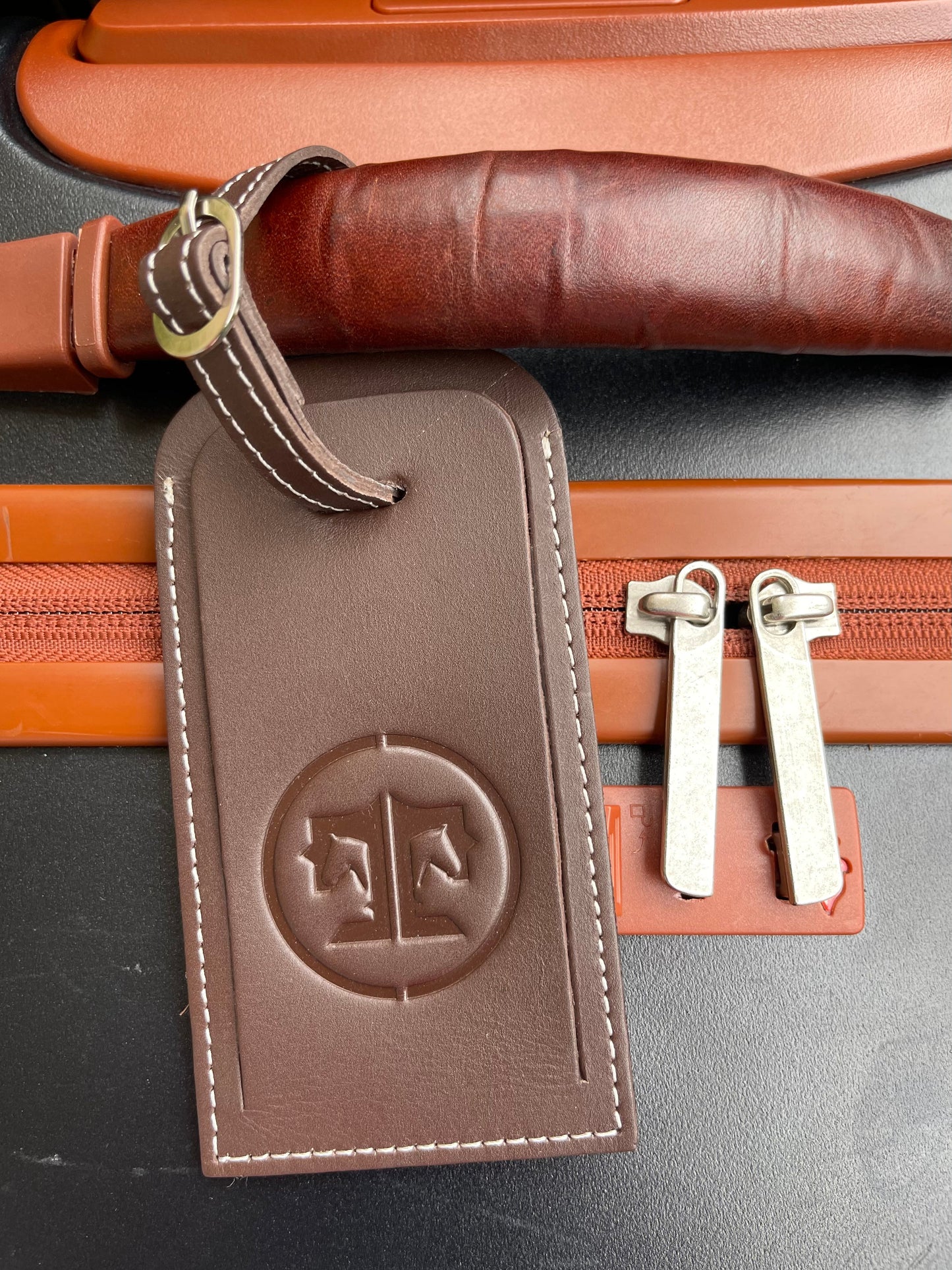 Tucker Tweed - Leather Luggage Tags
